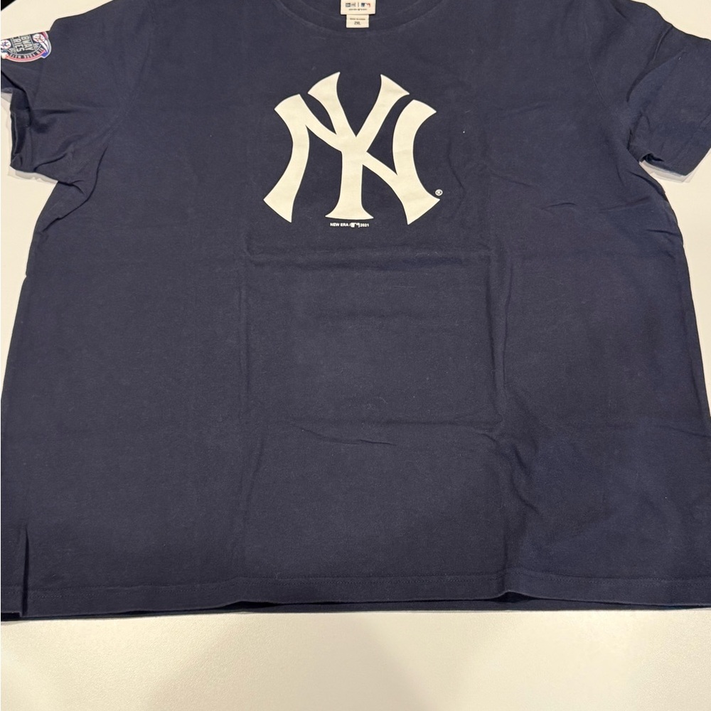 Yankees Awake NY Tee Size XXL Navy new era 
MLB